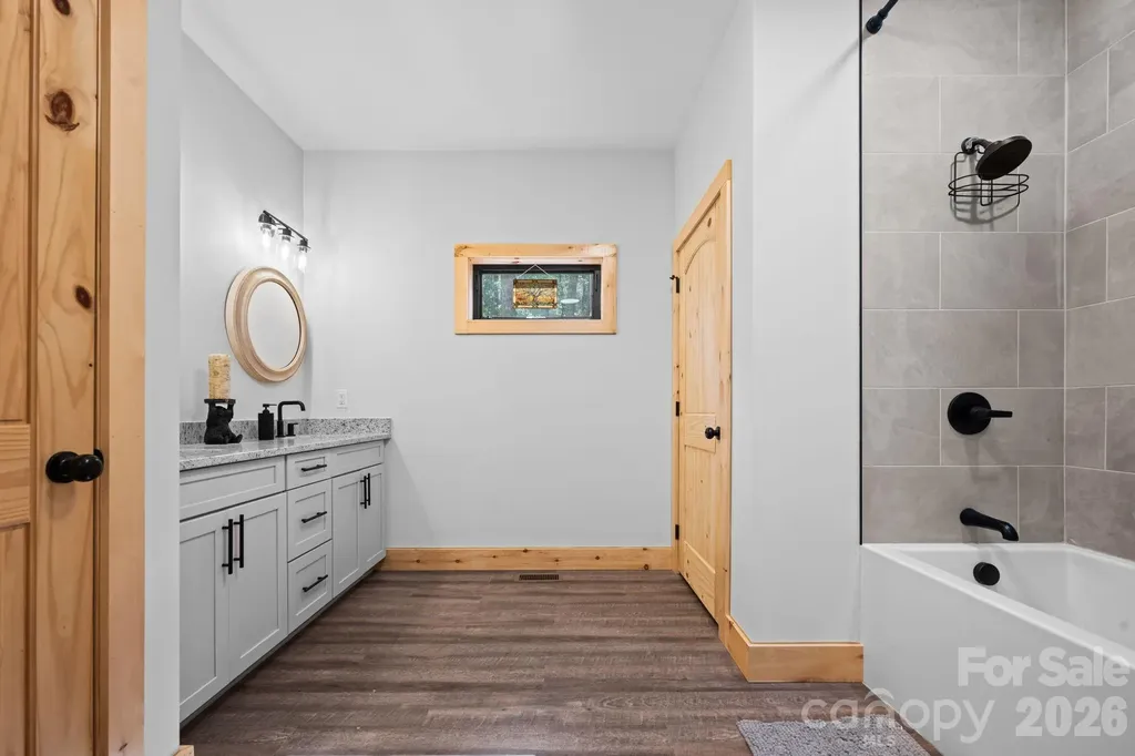 162 Shady Oak Lane West Jefferson NC 28694