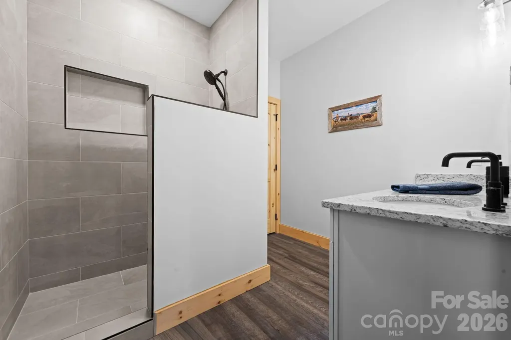 162 Shady Oak Lane West Jefferson NC 28694
