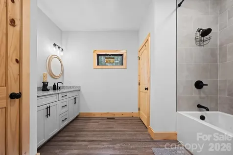 162 Shady Oak Lane West Jefferson NC 28694