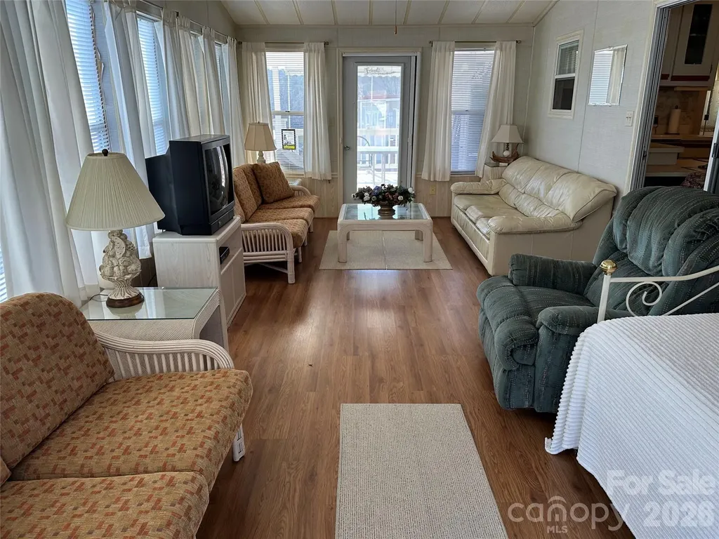 182 Marina Drive New London NC 28127