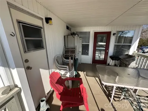 182 Marina Drive New London NC 28127