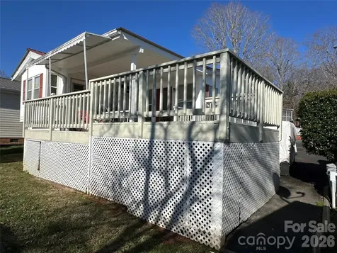 182 Marina Drive New London NC 28127