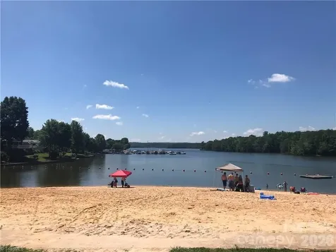 182 Marina Drive New London NC 28127