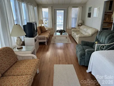 182 Marina Drive New London NC 28127