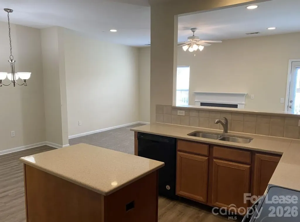 10020 Kings Parade Boulevard Charlotte NC 28273