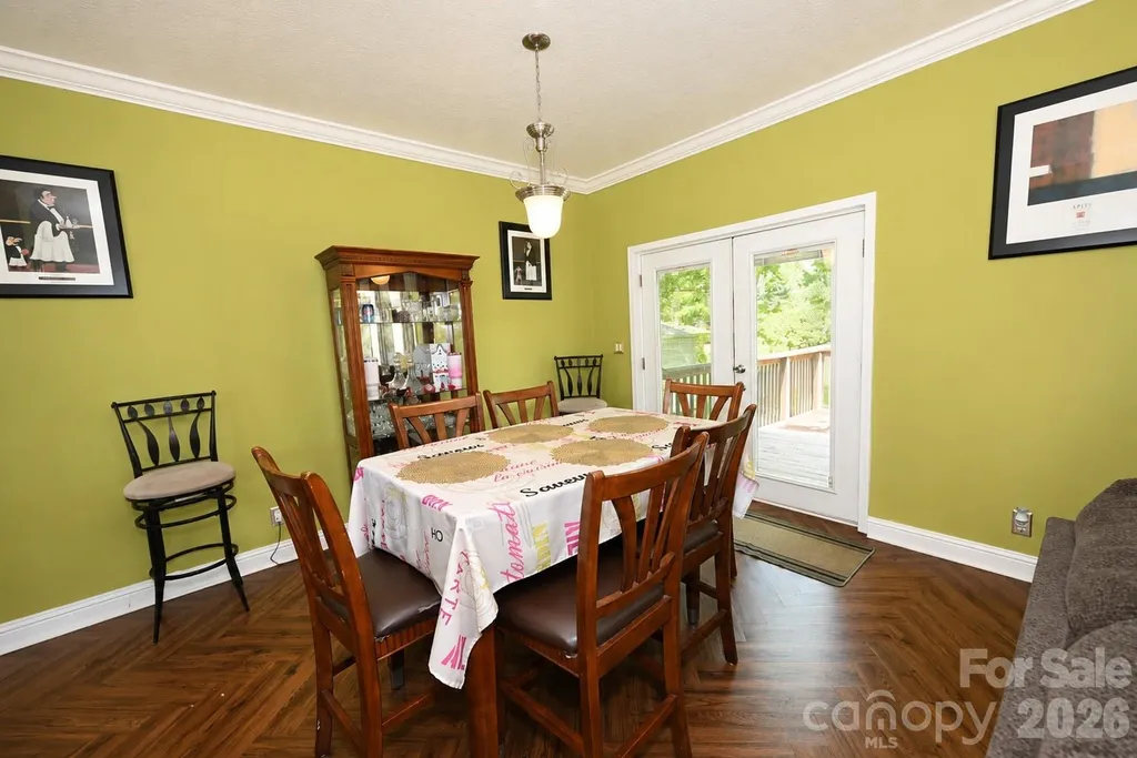 3951 Springs Road Conover NC 28613
