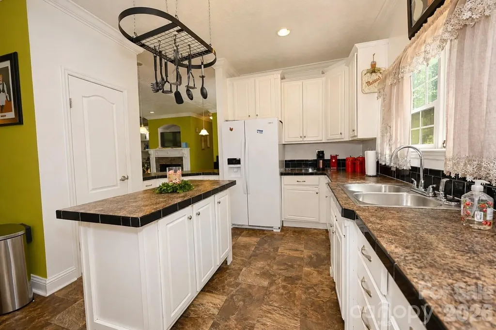 3951 Springs Road Conover NC 28613