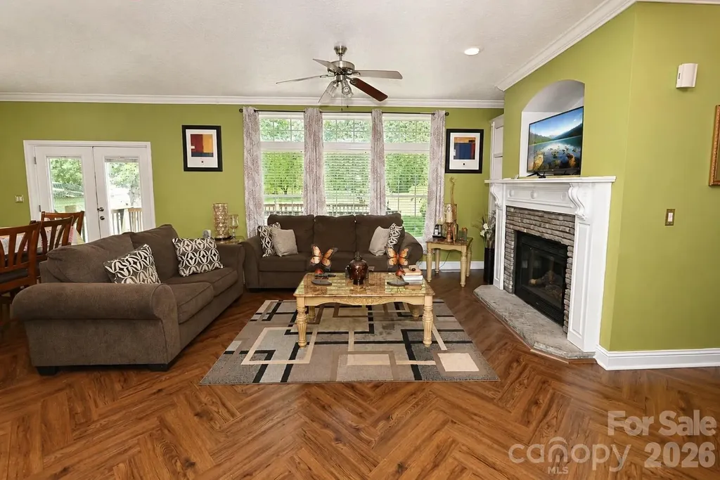 3951 Springs Road Conover NC 28613
