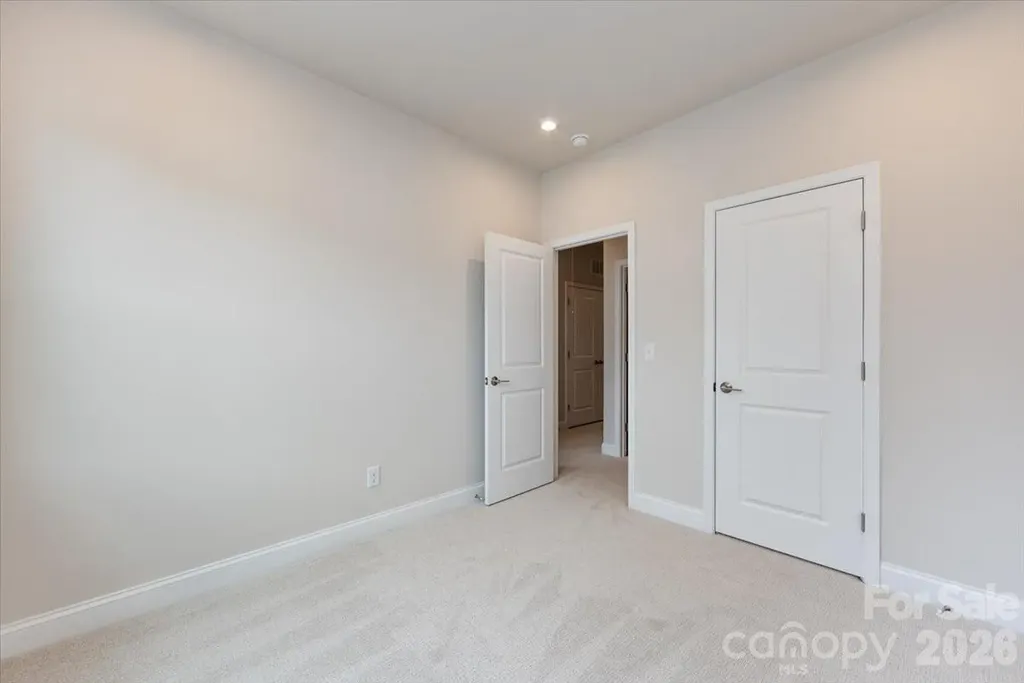 8030 Cedarsmith Court Charlotte NC 28217