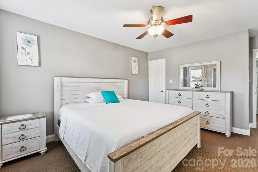 2428 Madison Green Drive Gastonia NC 28054
