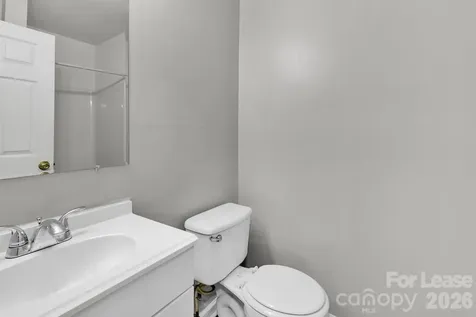 1638 Arlyn Circle Charlotte NC 28213