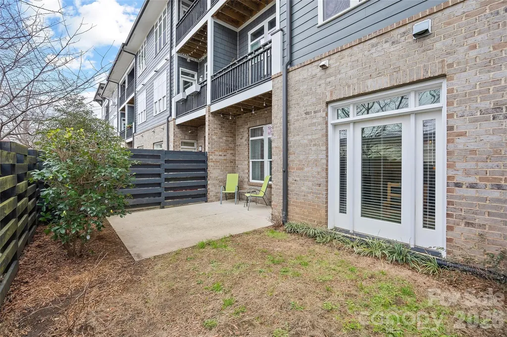 935 Mcalway Road Charlotte NC 28211