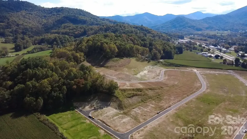52 Cora View Trail Waynesville NC 28785