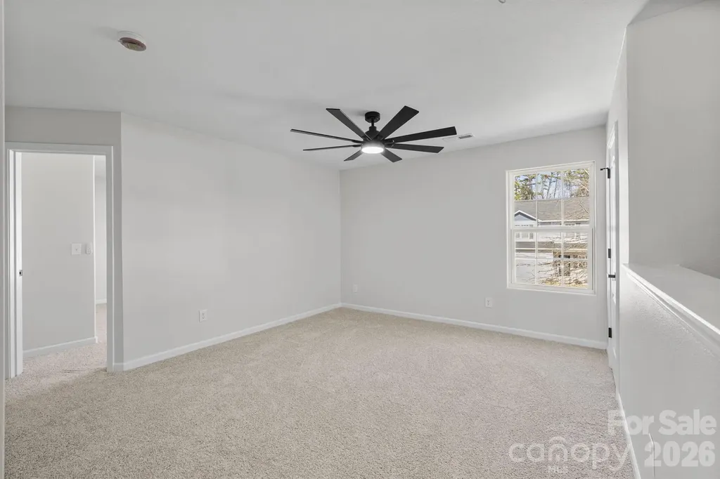 8203 Paw Valley Lane Charlotte NC 28214