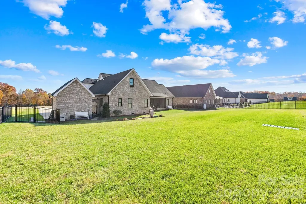2983 Tavistock Lane Lincolnton NC 28092