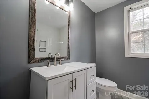 174 Columns Circle Shelby NC 28150