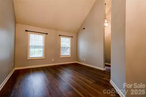 174 Columns Circle Shelby NC 28150