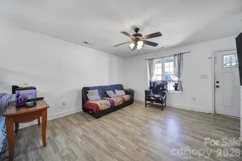 41 Saint Mary Avenue NW Concord NC 28025