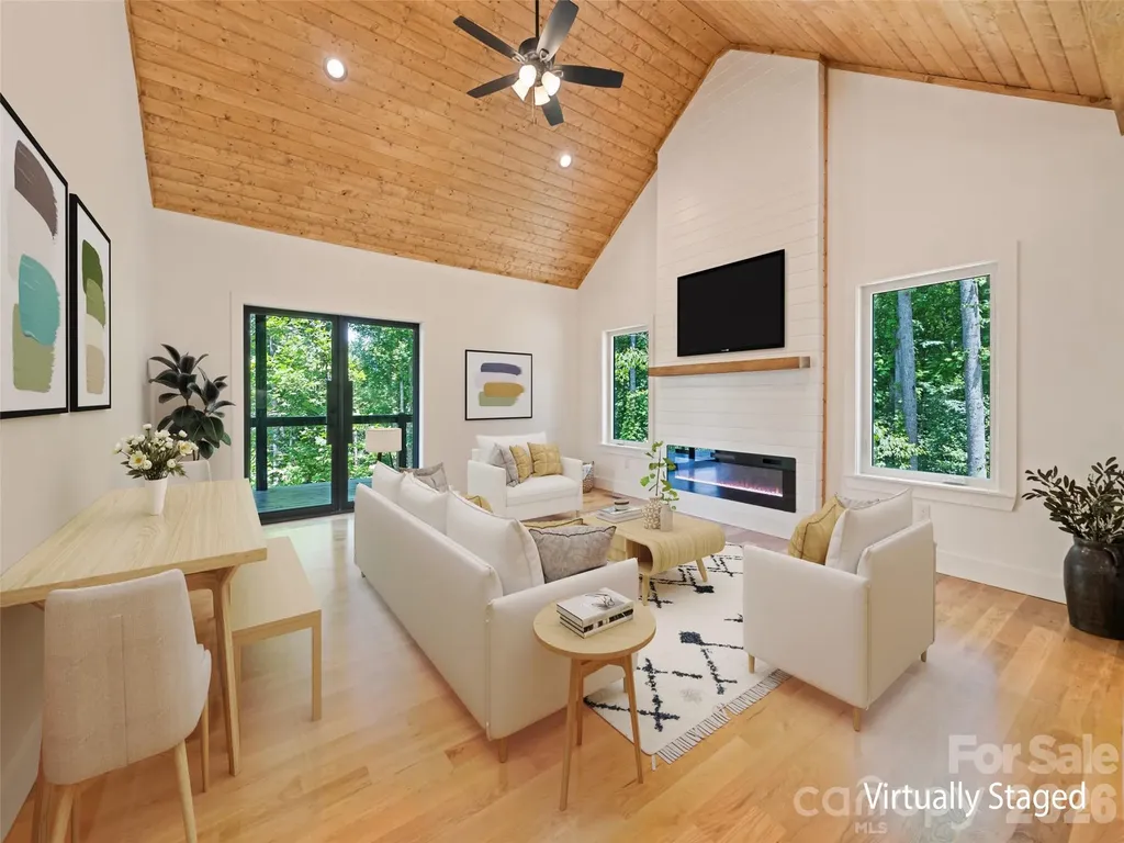 288 Ironwood Drive Clyde NC 28721