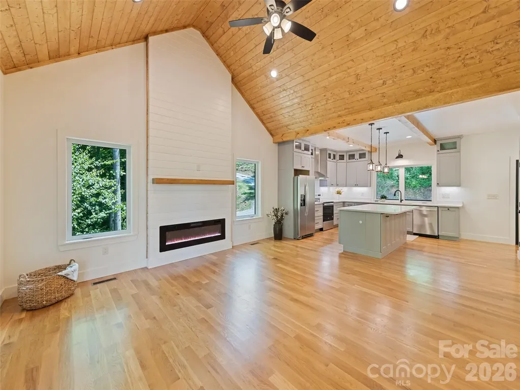 288 Ironwood Drive Clyde NC 28721