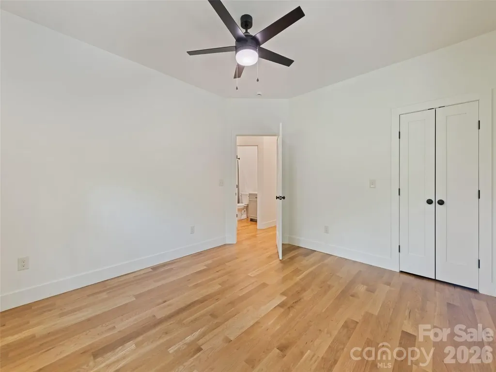 288 Ironwood Drive Clyde NC 28721