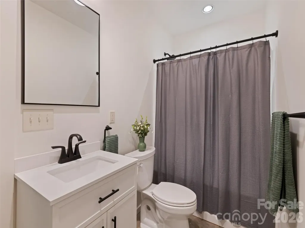 288 Ironwood Drive Clyde NC 28721