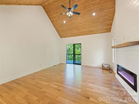 288 Ironwood Drive Clyde NC 28721