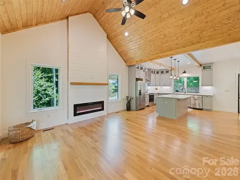 288 Ironwood Drive Clyde NC 28721