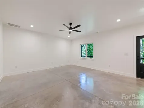 288 Ironwood Drive Clyde NC 28721
