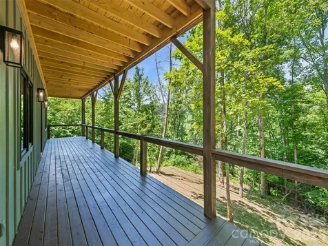 288 Ironwood Drive Clyde NC 28721
