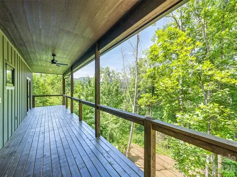 288 Ironwood Drive Clyde NC 28721