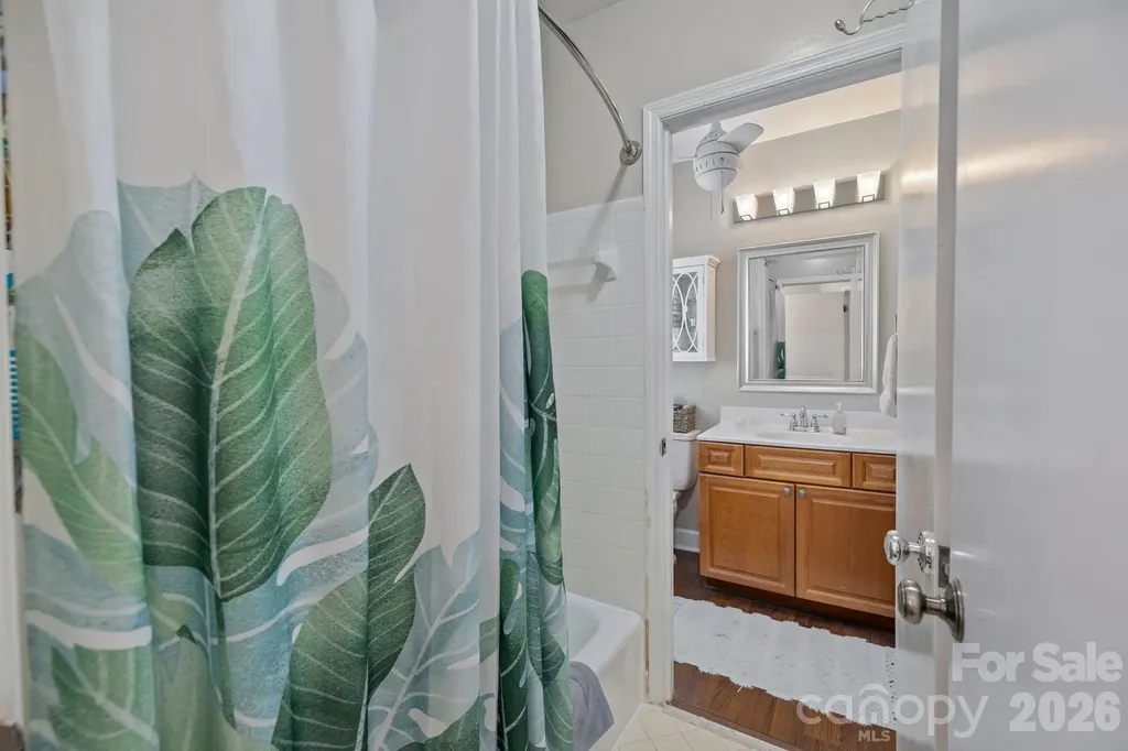 5943 Quail Hollow Road Charlotte NC 28210