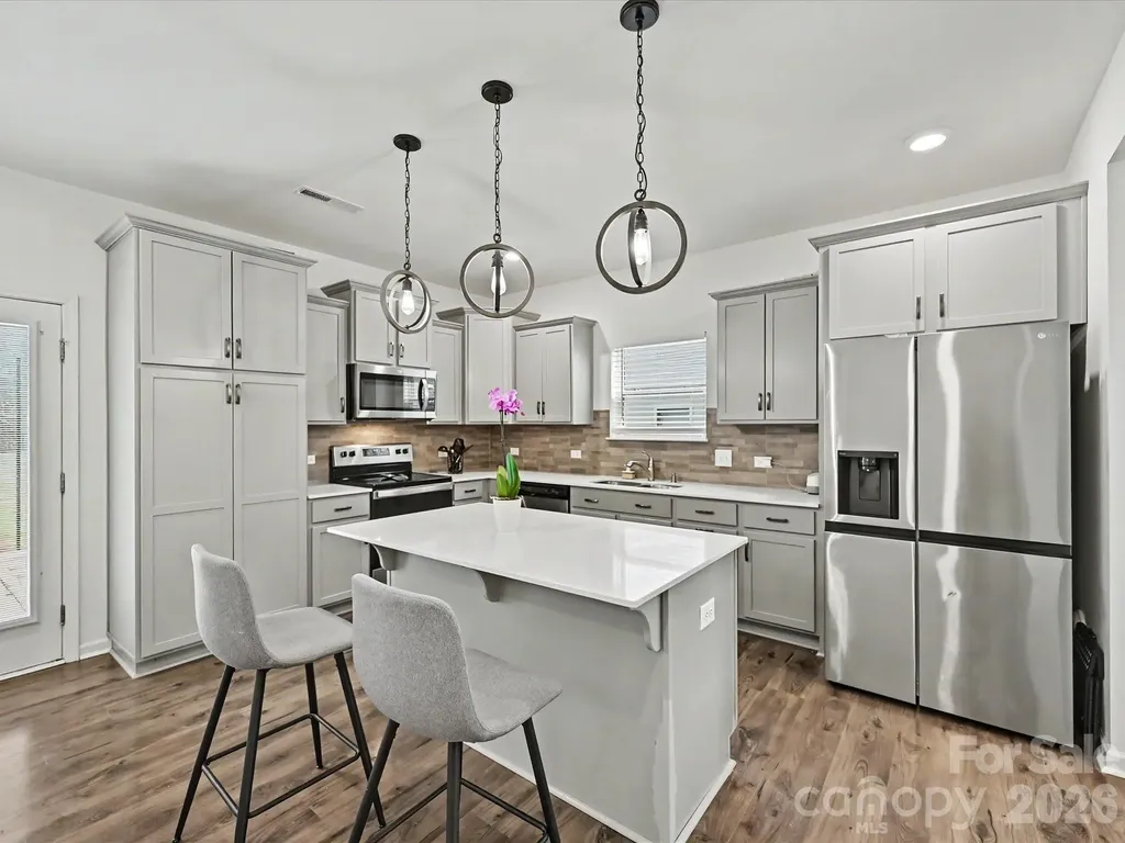 5125 Arbordale Way Mount Holly NC 28120