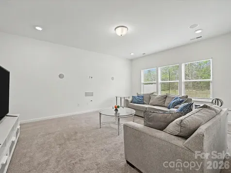 5125 Arbordale Way Mount Holly NC 28120