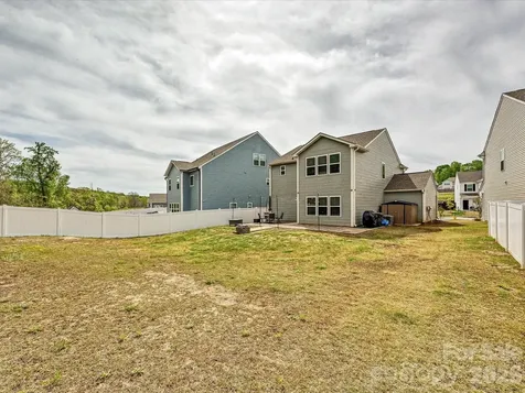 5125 Arbordale Way Mount Holly NC 28120
