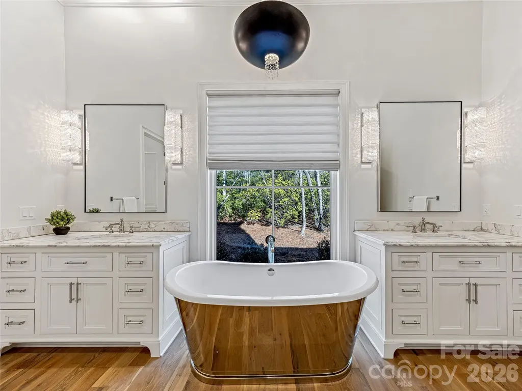 1905 White Tree Trail Arden NC 28704