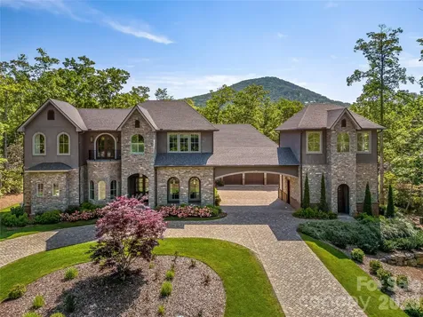 1905 White Tree Trail Arden NC 28704