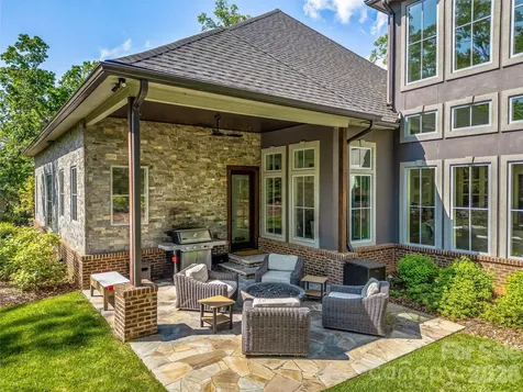 1905 White Tree Trail Arden NC 28704