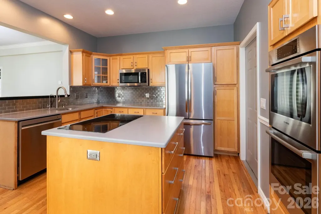 31 Little Cedar Court Asheville NC 28805