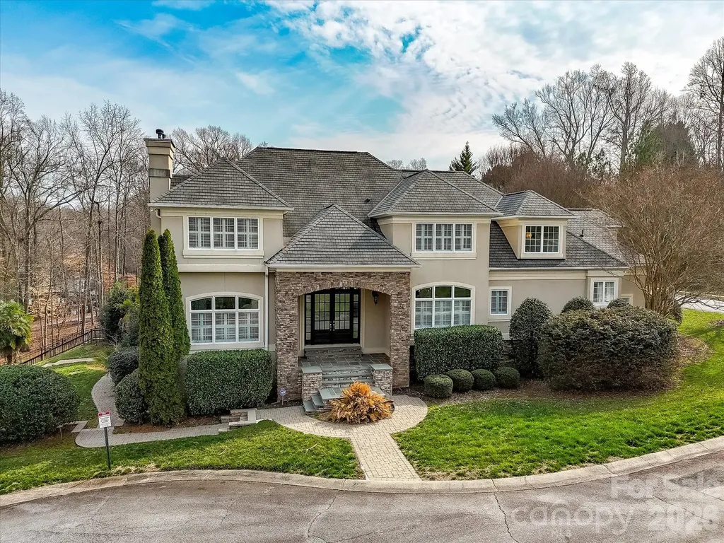 1805 Mt Isle Harbor Drive Charlotte NC 28214