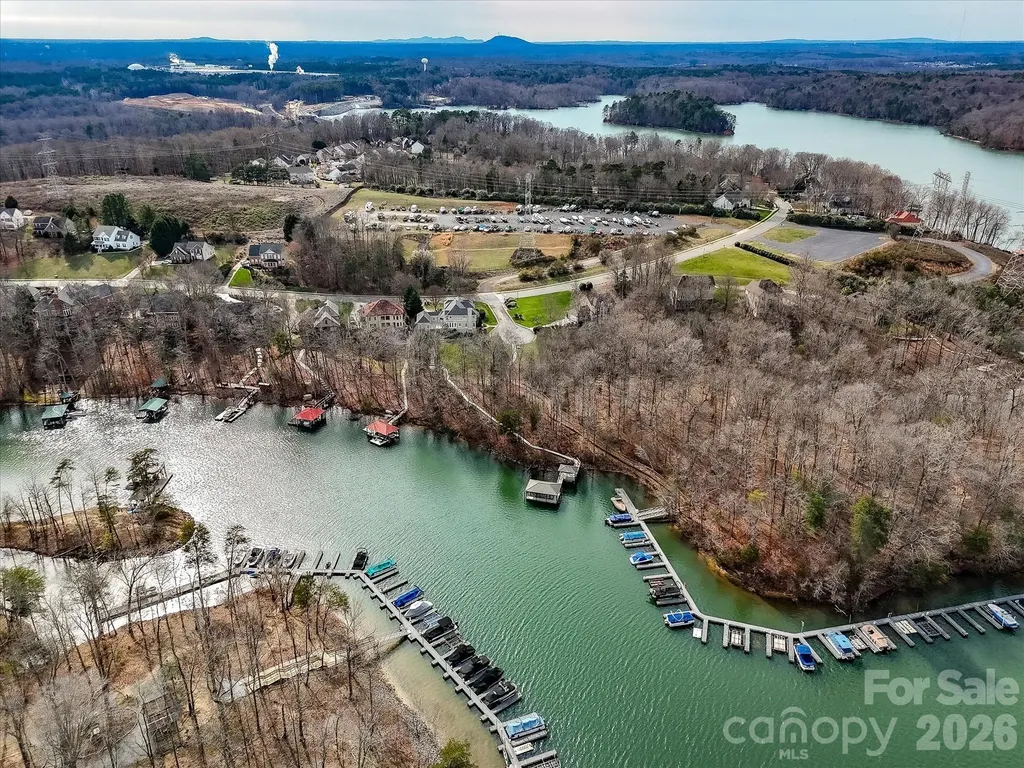 1805 Mt Isle Harbor Drive Charlotte NC 28214