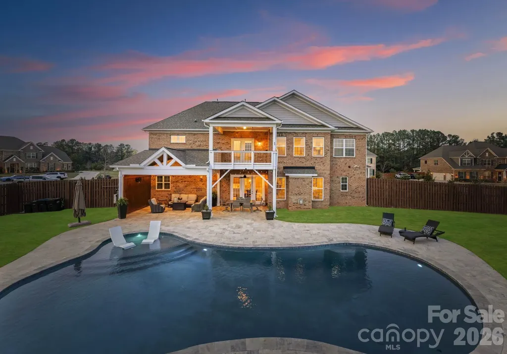 1053 Harlow's Crossing Drive Matthews NC 28104
