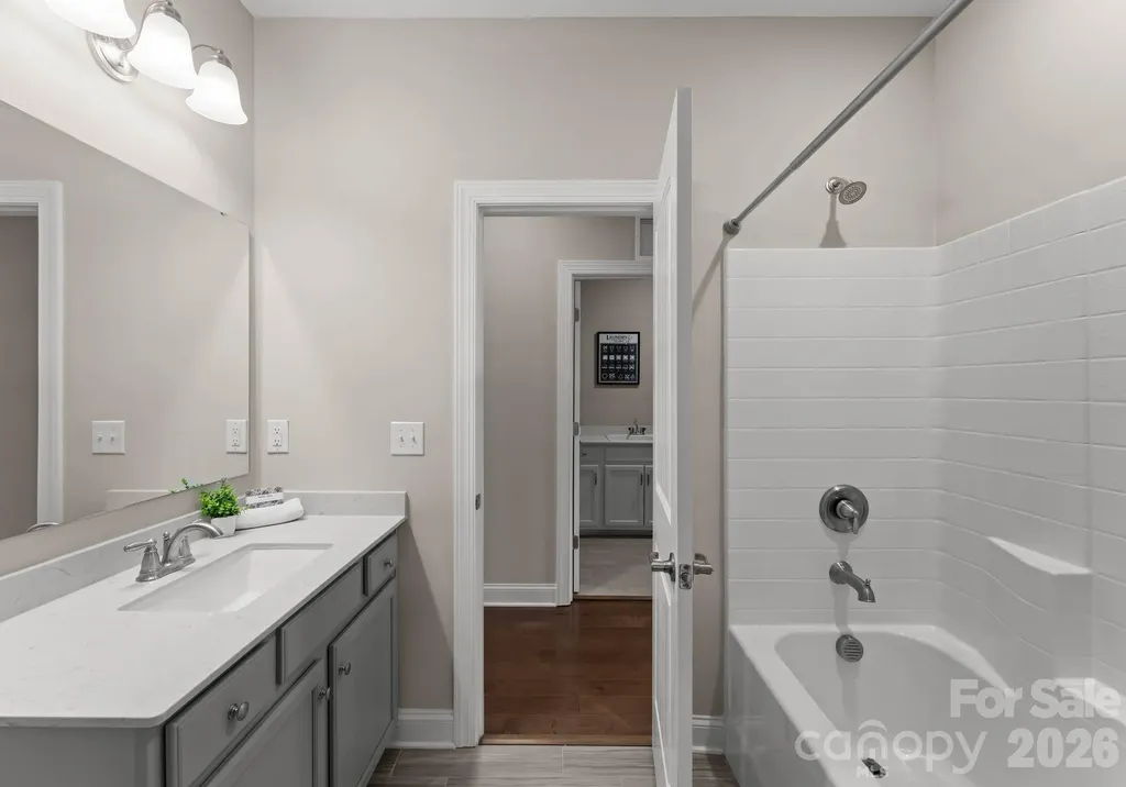 1053 Harlow's Crossing Drive Matthews NC 28104