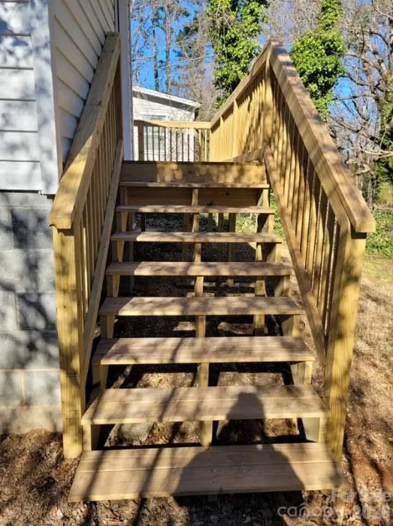 1116 East Drive Gastonia NC 28052