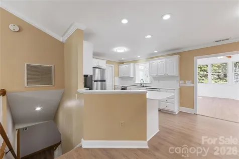 7722 Farmbrook Drive Waxhaw NC 28173