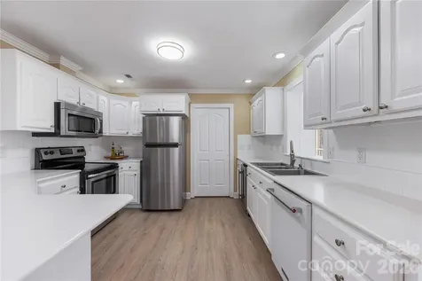 7722 Farmbrook Drive Waxhaw NC 28173