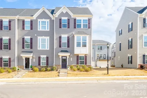 2102 Trout Lily Lane Matthews NC 28104