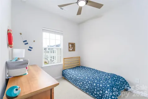 2102 Trout Lily Lane Matthews NC 28104