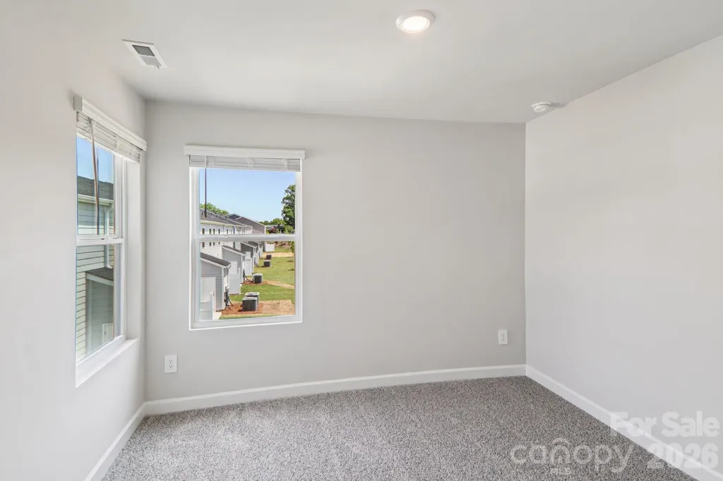 8216 Hidden Springs Trail Charlotte NC 28216