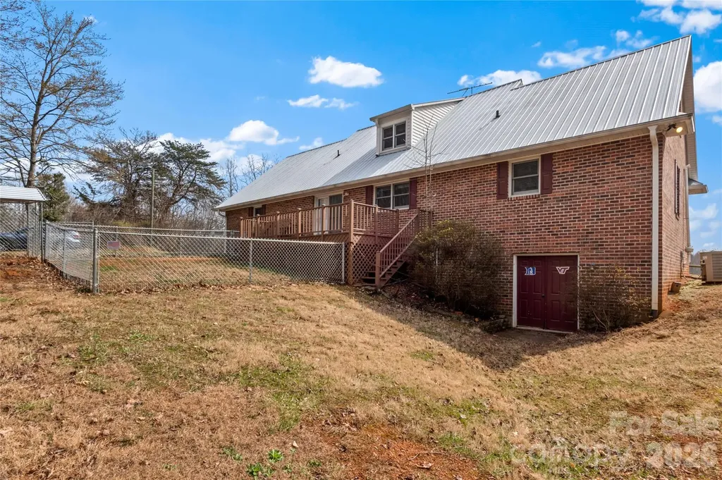 120 Skyline Drive Elkin NC 28621